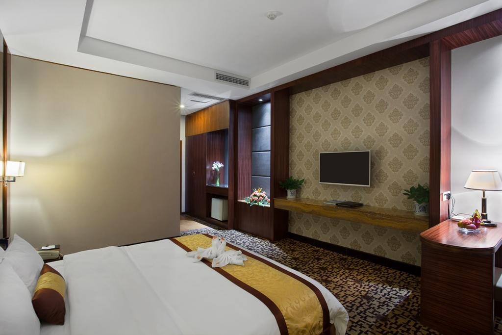 Wa King Town Hotel Kuangcsou Szoba fotó