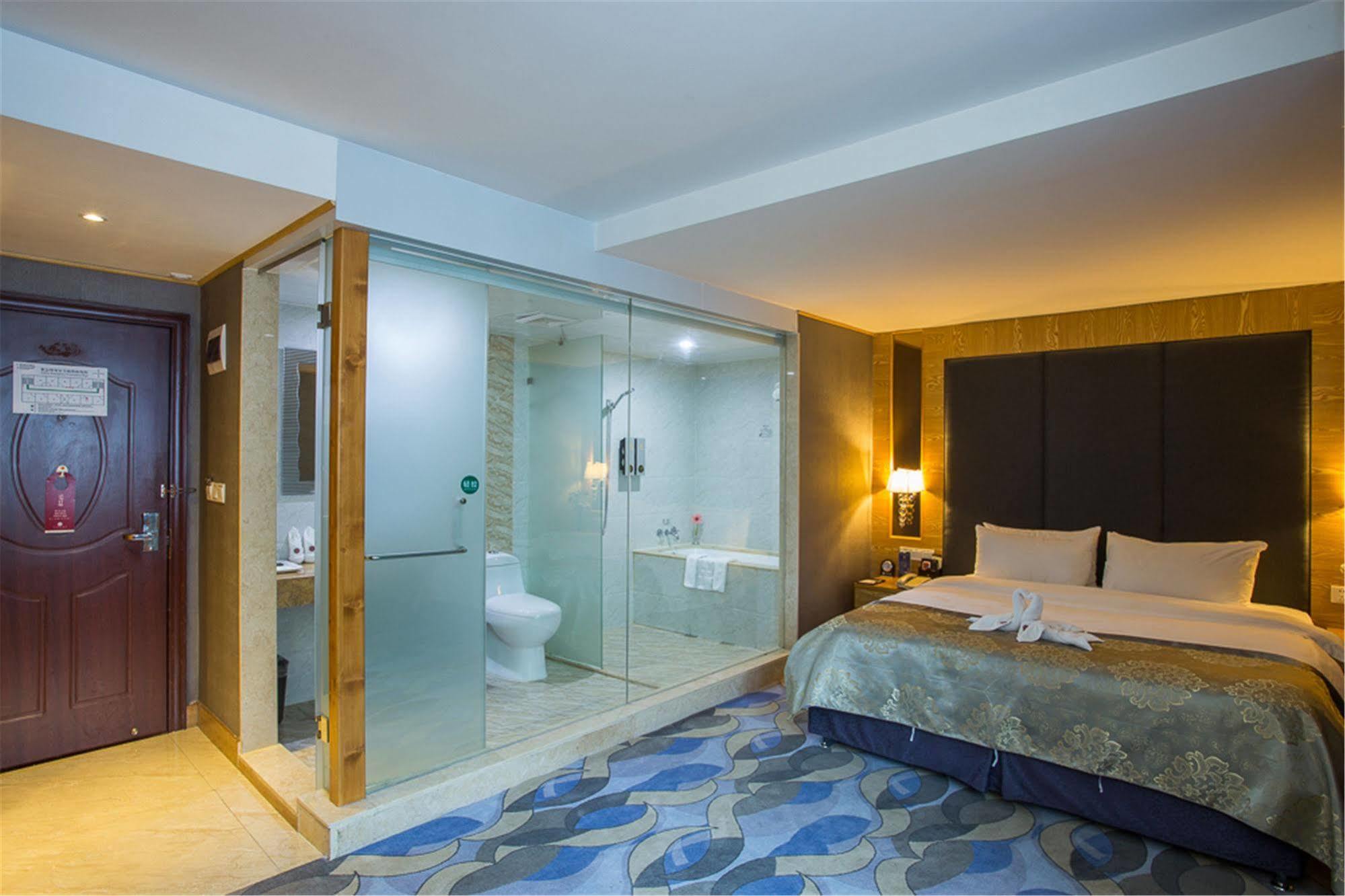 Wa King Town Hotel Kuangcsou Kültér fotó