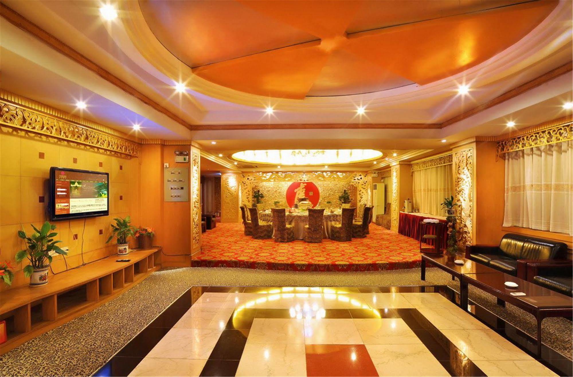Wa King Town Hotel Kuangcsou Kültér fotó