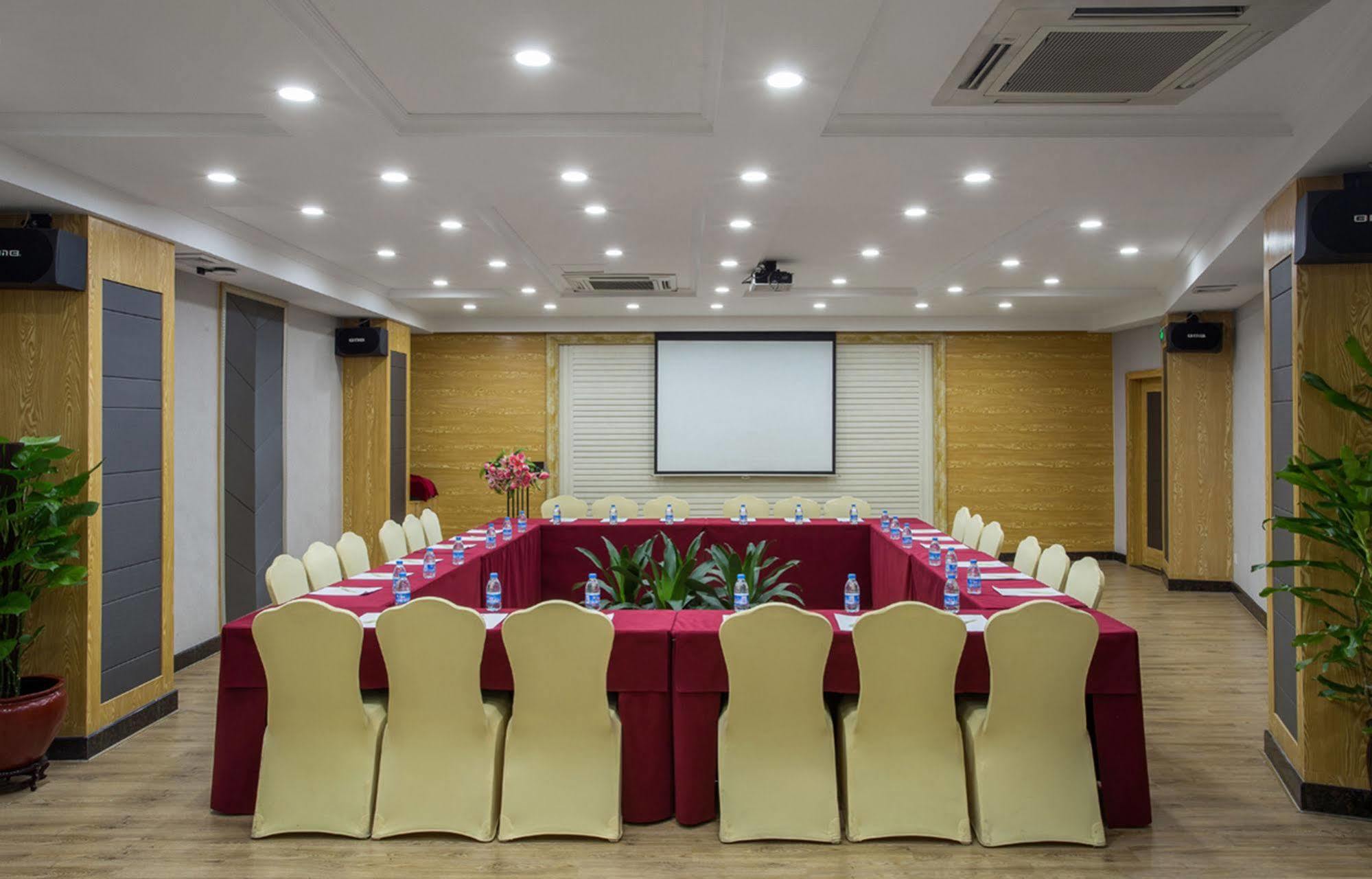 Wa King Town Hotel Kuangcsou Kültér fotó