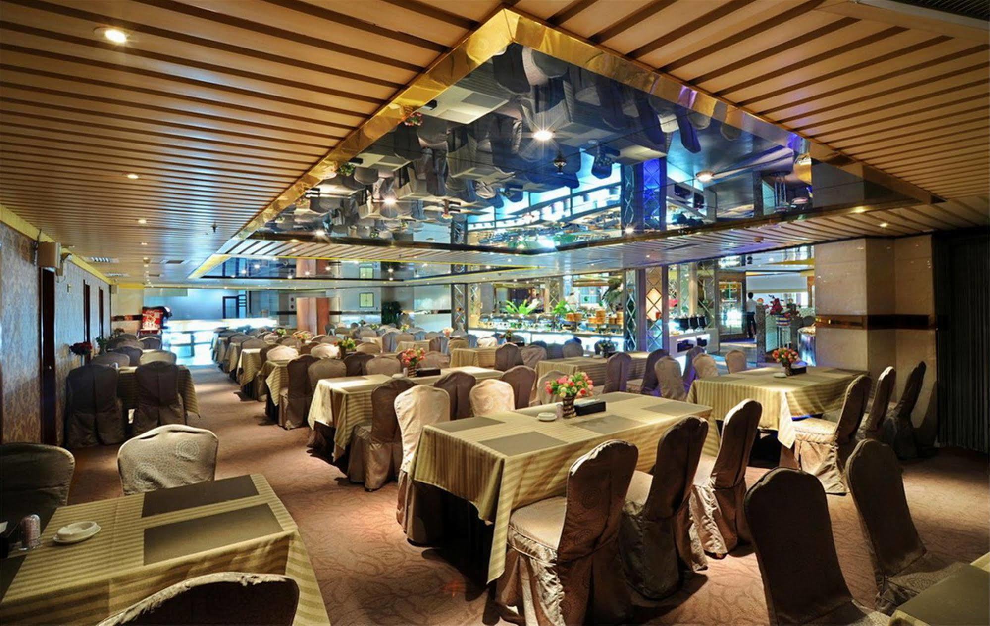 Wa King Town Hotel Kuangcsou Kültér fotó