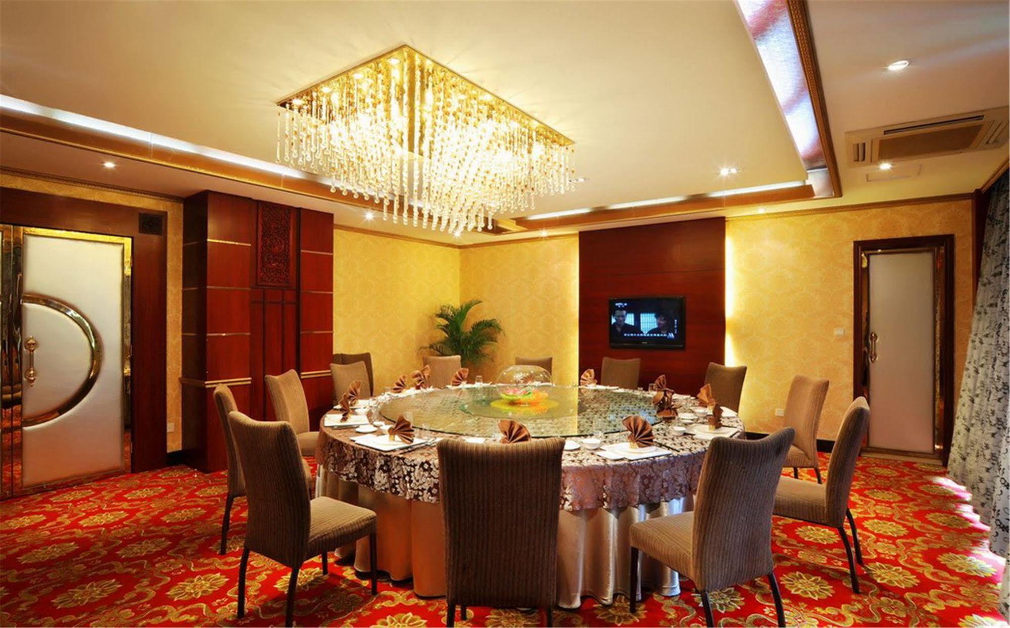 Wa King Town Hotel Kuangcsou Kültér fotó